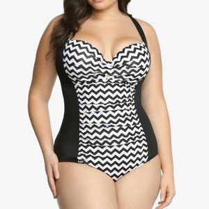 TORRID chevron black white one piece swimsuit, 2X